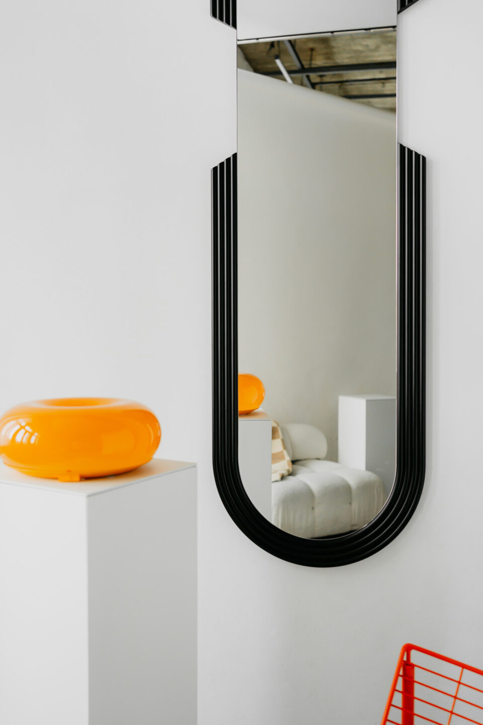 Dekoracyjne lustro na korytarz styl art deco GROOVIE BIG BLACK